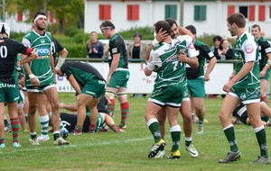 LE STADE NAVARRAIS TOMBE LE LEADER !
